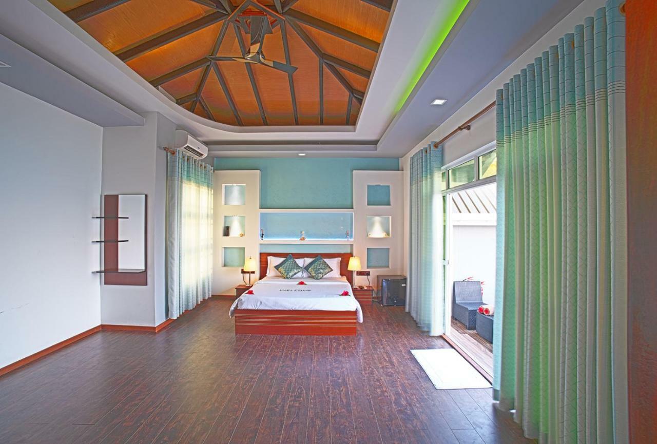 Ocean Village Maldives Holhudhoo Exterior photo